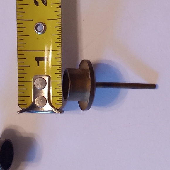 3 Brass Elephant interlocking candleholders - Picture 12 of 12